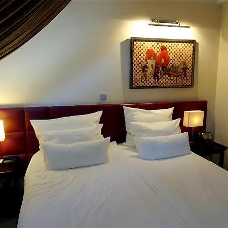 Hotel Mitra, Story Hotels-2